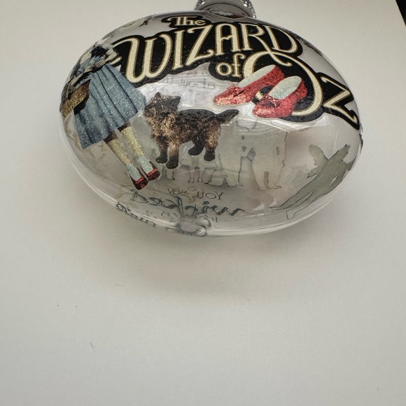 🌷The Wizard of Oz Holiday Ornament - Picture 4 of 9